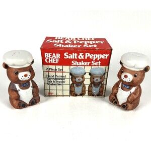 VTG BEAR CHEF Salt & Pepper Shaker Set hand painted Teddy bear figurines 3in